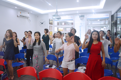 店长：自身做起，拥护品牌高度