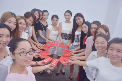 店长：自身做起，拥护品牌高度