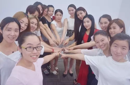 店长：自身做起，拥护品牌高度