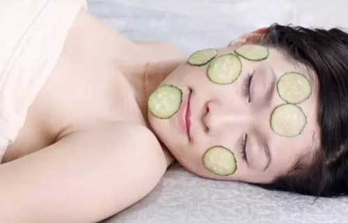 你的毛孔就是这样被撑大的