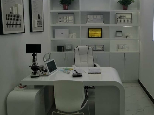 痘痘反反复复怎么办 痘痘发炎红肿怎么办